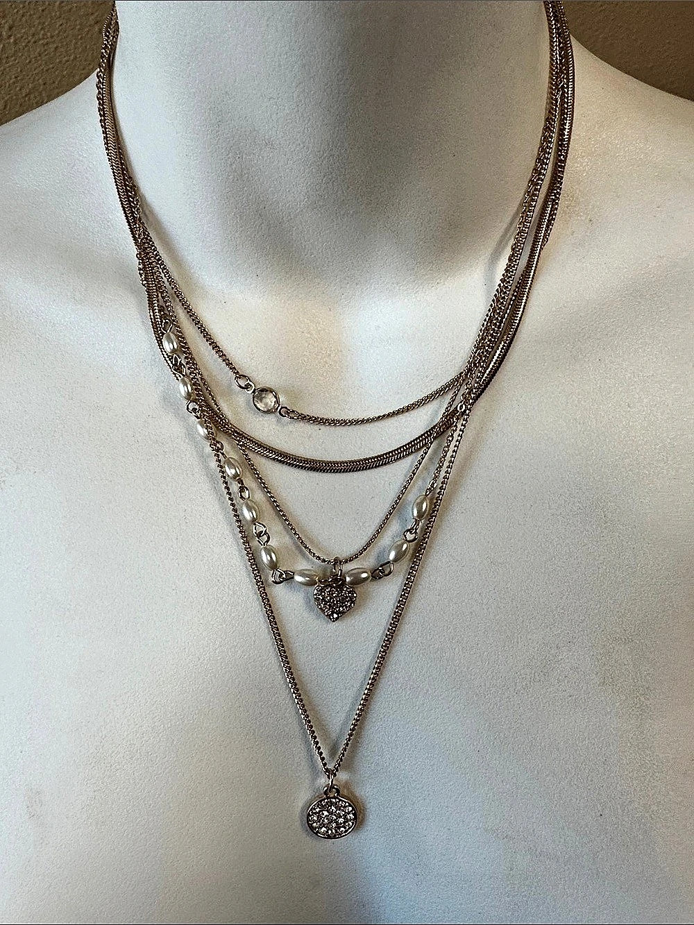 GUESS Layered Pendant Necklace in Gold & Silver Like New